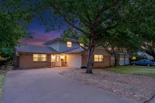 2416 Summer Pl Dr, Irving, TX 75062 - Photo 25