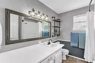 2416 Summer Pl Dr, Irving, TX 75062 - Photo 19