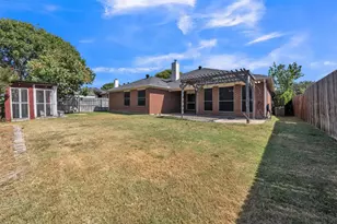 1017 Aaron Dr, Burleson, TX 76028 - Photo 29