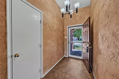 1017 Aaron Drive, Burleson, TX 76028 - Photo 5
