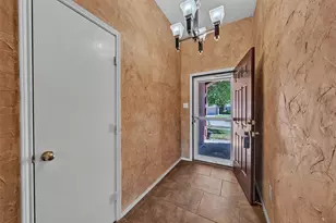 1017 Aaron Dr, Burleson, TX 76028 - Photo 5