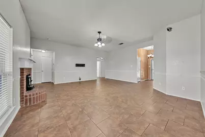 1017 Aaron Drive, Burleson, TX 76028 - Photo 7