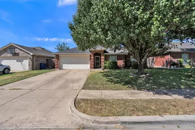 1017 Aaron Drive, Burleson, TX 76028 - Photo 3