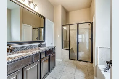 15100 Seventeen Lakes Boulevard, Fort Worth, TX 76262 - Photo 11
