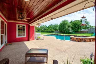 112 Sequoya Dr, Lake Kiowa, TX 76240 - Photo 31