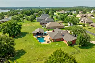 112 Sequoya Dr, Lake Kiowa, TX 76240 - Photo 37