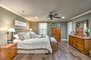 112 Sequoya Dr, Lake Kiowa, TX 76240 - Photo 25