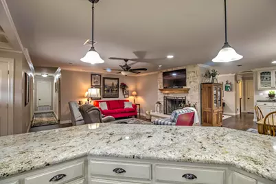 112 Sequoya Drive, Lake Kiowa, TX 76240 - Photo 9