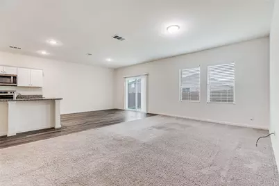 2621 Sagebrush Drive, Glenn Heights, TX 75154 - Photo 5