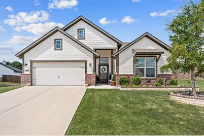 792 Feather Edge Drive, Springtown, TX 76082 - Photo 1