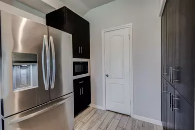 921 Amberwood Drive, Godley, TX 76044 - Photo 23