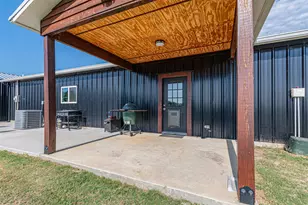4340 Fm 1563, Wolfe City, TX 75496 - Photo 7