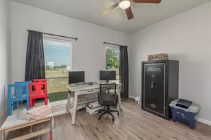 4340 Fm 1563, Wolfe City, TX 75496 - Photo 23