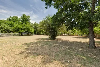 1012 Rosebud Drive, Azle, TX 76020 - Photo 25