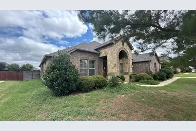 1300 Twisting Wind Drive, Fort Worth, TX 76052 - Photo 3