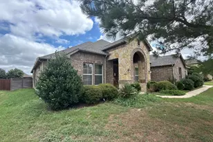1300 Twisting Wind Dr, Fort Worth, TX 76052 - Photo 3