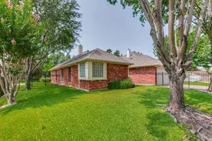 609 Weeping Willow Rd, Garland, TX 75044 - Photo 23
