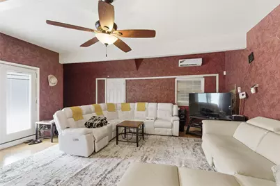 1701 Creekway Drive, Lewisville, TX 75067 - Photo 13