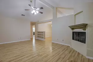 211 Faircrest Dr, Arlington, TX 76018 - Photo 7