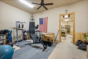 6410 Westover Dr, Granbury, TX 76049 - Photo 15