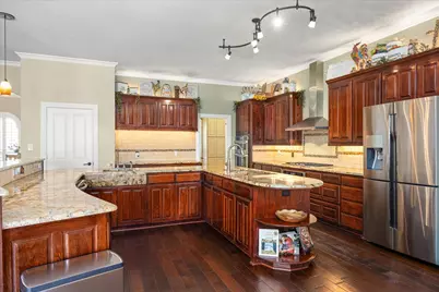 6410 Westover Drive, Granbury, TX 76049 - Photo 9