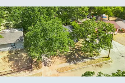 2617 Pioneer Street, Fort Worth, TX 76119 - Photo 15