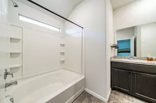 8028 Muddy Creek Dr, Fort Worth, TX 76131 - Photo 13