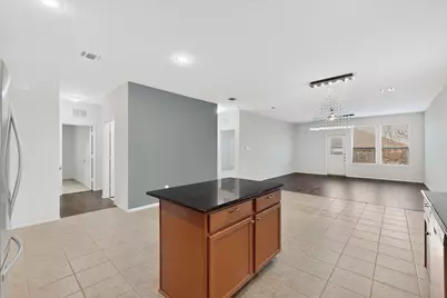 2409 Buelingo Lane, Fort Worth, TX 76131 - Photo 5