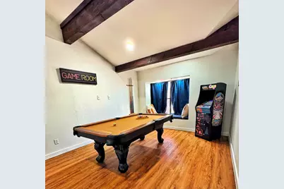 700 Burnwood Drive, Irving, TX 75062 - Photo 31