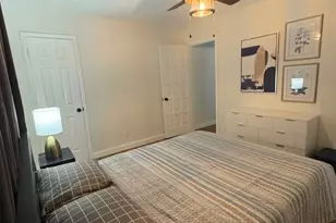 700 Burnwood Dr, Irving, TX 75062 - Photo 13