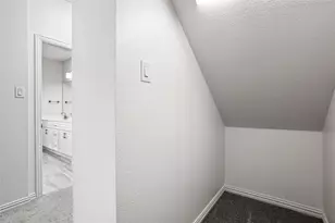 12361 Hulson Trl, Fort Worth, TX 76052 - Photo 19