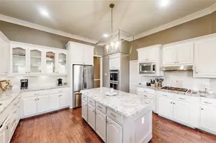324 East Carruth Lane, Double Oak, TX 75077 - Photo 15