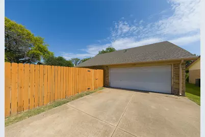 2814 Lancer Lane, Garland, TX 75044 - Photo 25