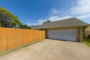 2814 Lancer Ln, Garland, TX 75044 - Photo 25