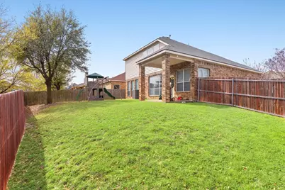 8604 Secret Forest Drive, Dallas, TX 75249 - Photo 19