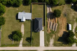 308 Mark St, Hillsboro, TX 76645 - Photo 29