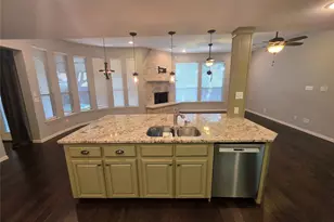 2717 Cliffwood Dr, Grapevine, TX 76051 - Photo 17