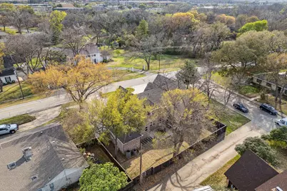 2737 Farmers Branch Lane, Farmers Branch, TX 75234 - Photo 39