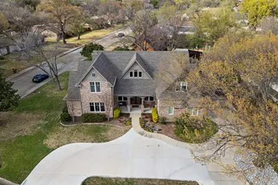 2737 Farmers Branch Lane, Farmers Branch, TX 75234 - Photo 5