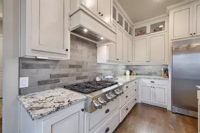 2737 Farmers Branch Lane, Farmers Branch, TX 75234 - Photo 9