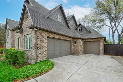 2737 Farmers Branch Lane, Farmers Branch, TX 75234 - Photo 3