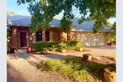 634 Maplewood Drive, Stephenville, TX 76401 - Photo 1