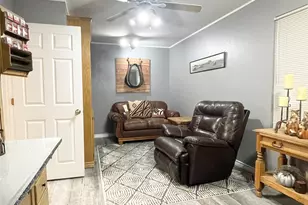 634 Maplewood Dr, Stephenville, TX 76401 - Photo 13