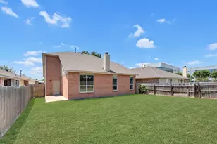 1068 Westbrook Ct, Grand Prairie, TX 75052 - Photo 27