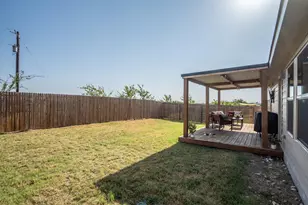 404 Ranchito Pass, Fort Worth, TX 76052 - Photo 23