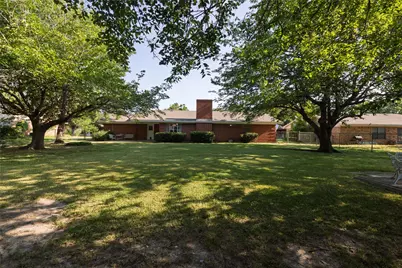 2002 Redbud Road, Gainesville, TX 76240 - Photo 37