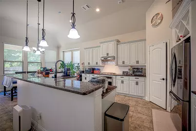 5106 Shelter Point Court, Mansfield, TX 76063 - Photo 9