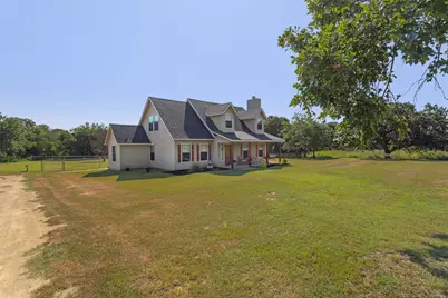 7719 Prairie Creek Lane, Tolar, TX 76476 - Photo 3