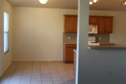 508 Quartz Street, Arlington, TX 76002 - Photo 3