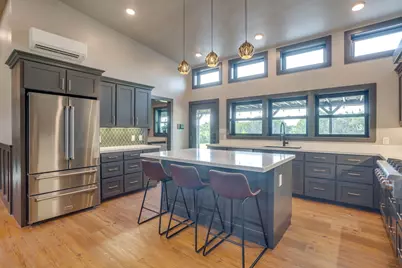 8512 Hilltop Drive, Cleburne, TX 76033 - Photo 15